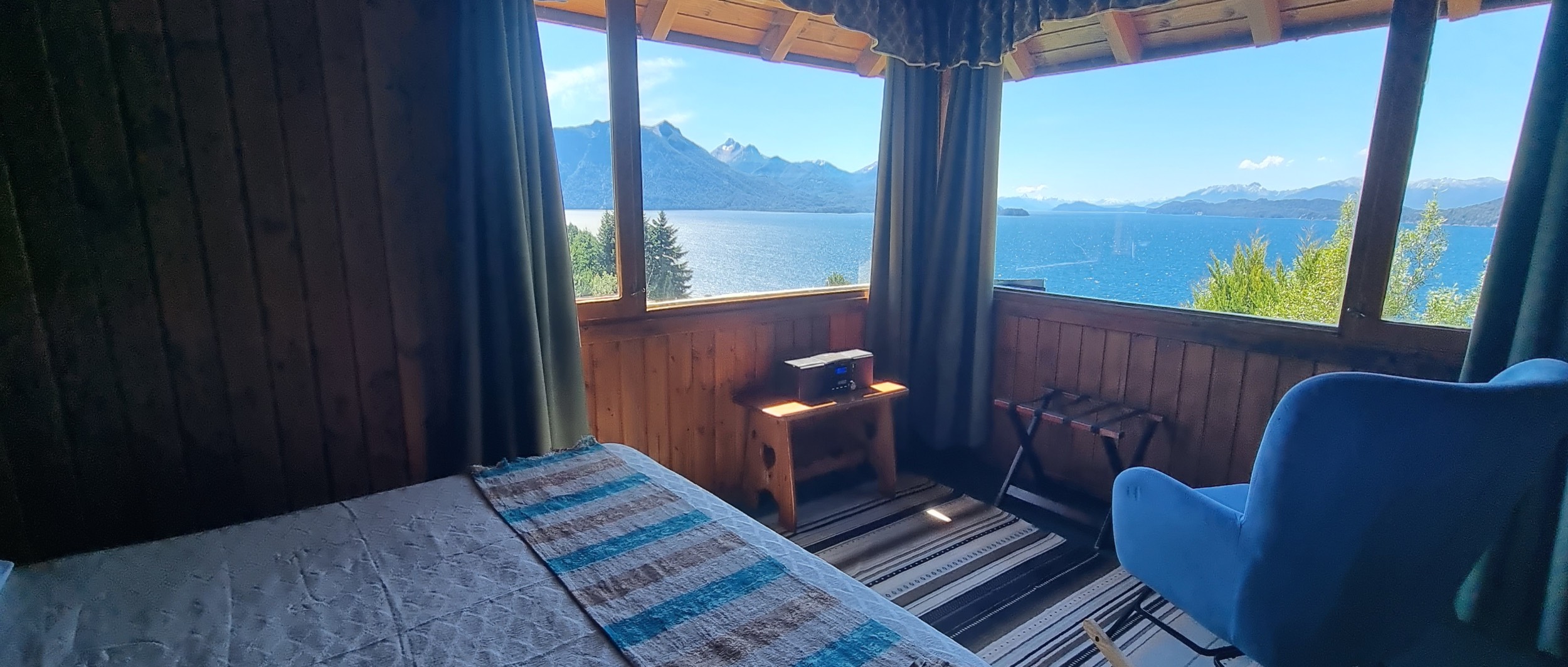 Cabañas Balcón al Lago 